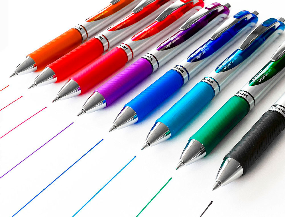 ROLLER PENTEL ENERGEL RETRACTABLE RECHARGEABLE      POINTE METAL FINE 0,7MM CLIP  METAL COLORIS ROSE